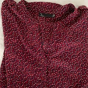 Noir long sleeve buttoned down